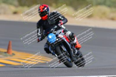 media/Oct-03-2022-Moto Forza (Mon) [[5f077a3730]]/Beginner Group/Session 2 (Turn 10)/